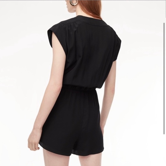 Aritzia Babaton Corbett Romper Sz M - Picture 5 of 7